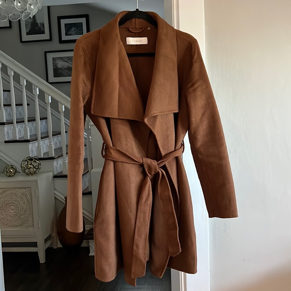 Tahari- Ella tie belt, wool blend coat